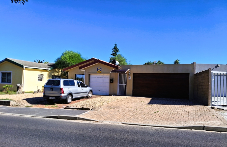 To Let 2 Bedroom Property for Rent in Jagtershof Western Cape